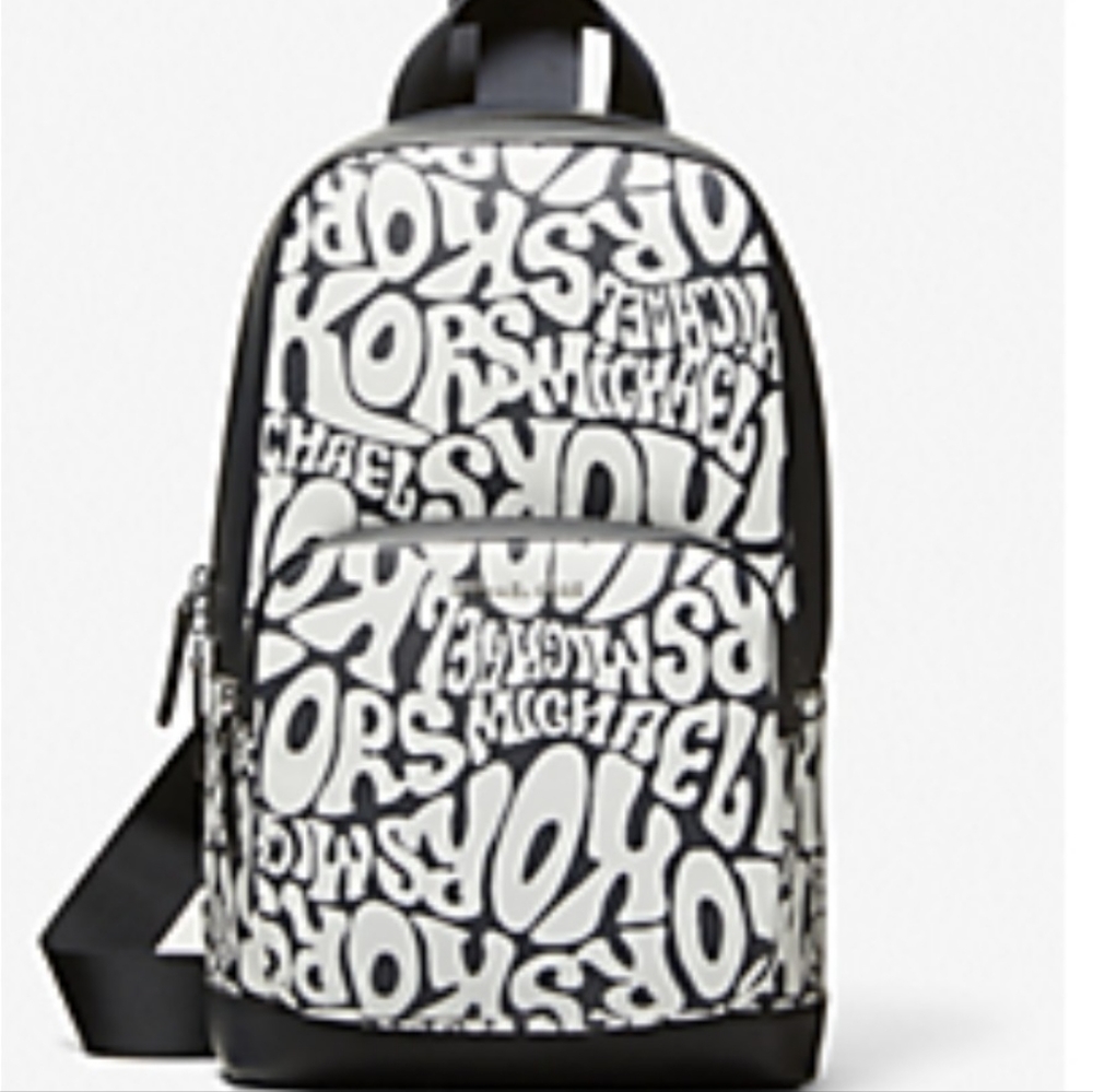 Michael Kors Crosa body backpack